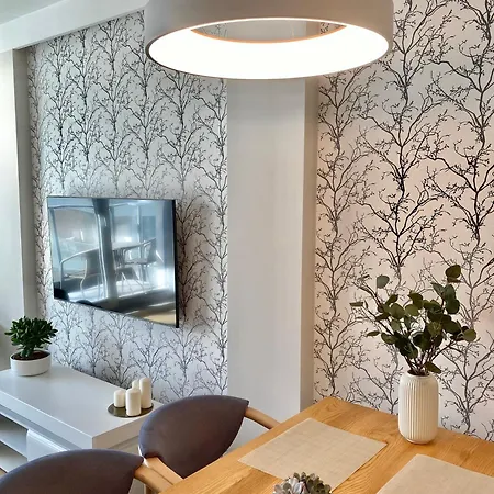 Ann's - Near Old Town & Marina, Free Parking & Wifi * Гданьск
